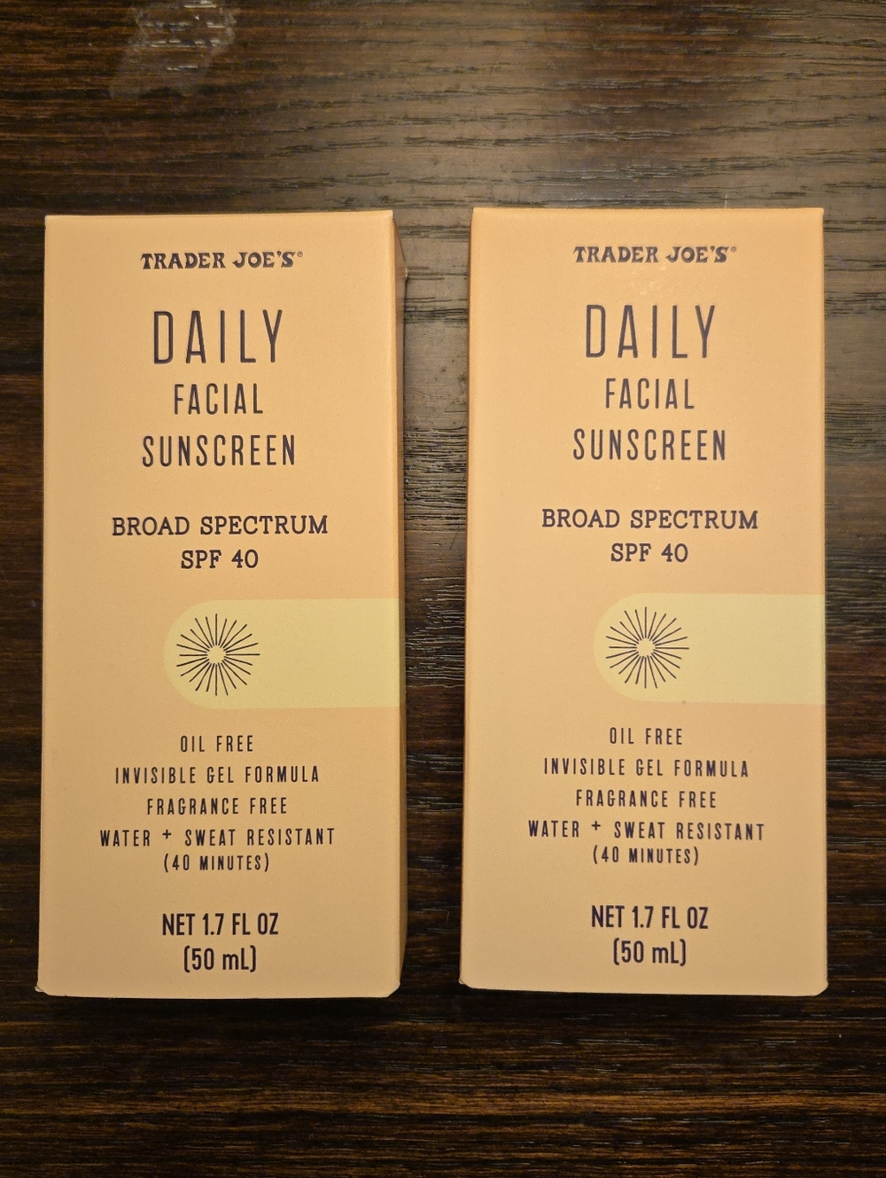 Trader Joe's Daily Facial Sunscreen SPF 40 - Invisible Gel Formula